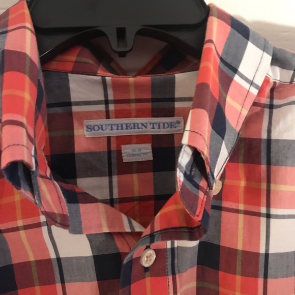 Southern Tide shirt - Picture 2 of 3
